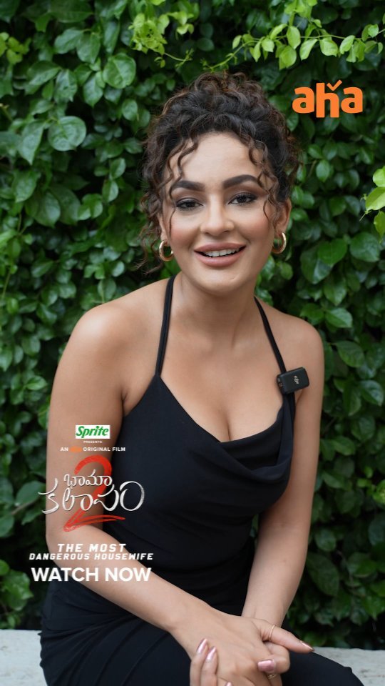 Seerat Kapoor hot