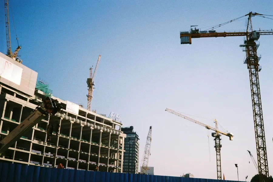 Tips for Planning Large-Scale Construction Projects Effectively