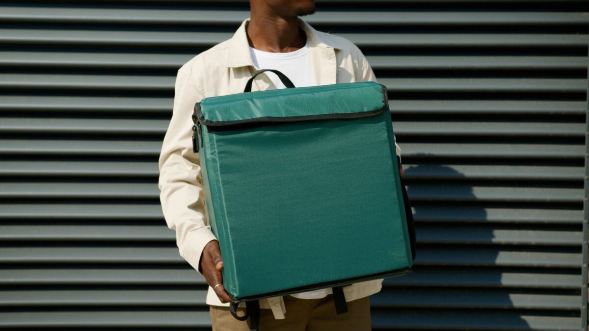Why an Insulated Lunch Bag Is a Daily Essential for Work, School, and Travel