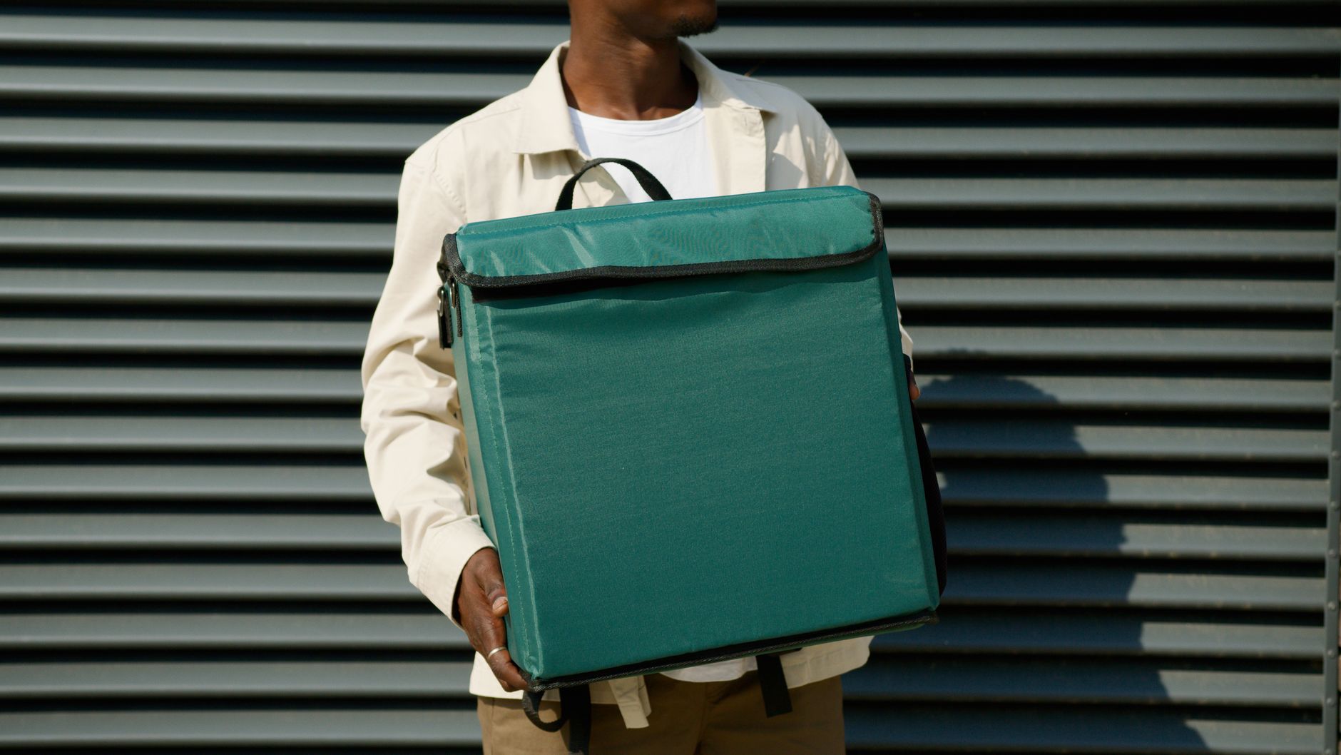 Why an Insulated Lunch Bag Is a Daily Essential for Work, School, and Travel