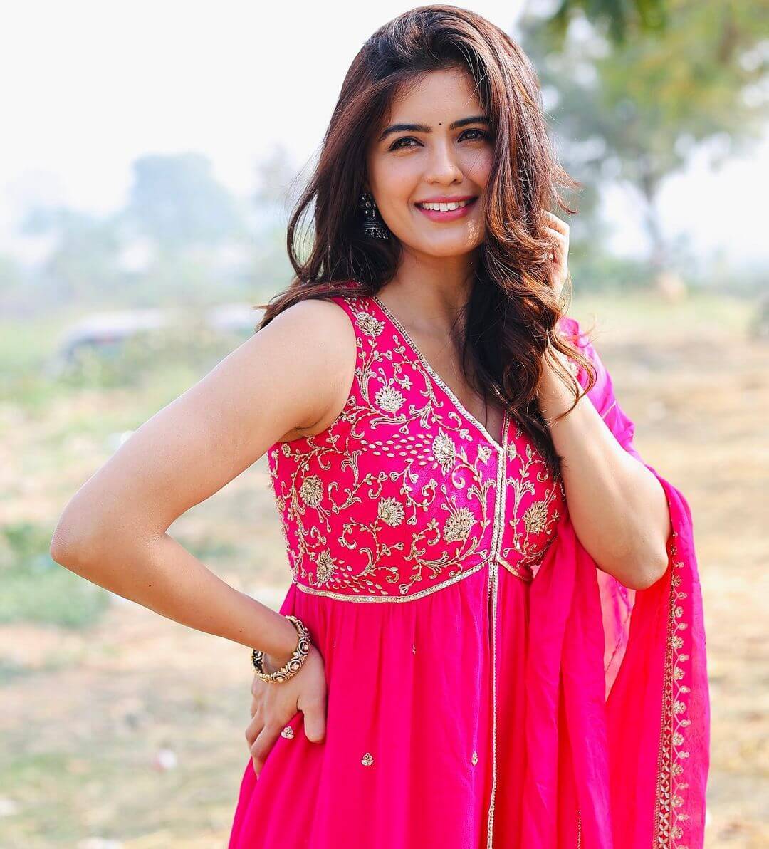 Amritha Aiyer Family