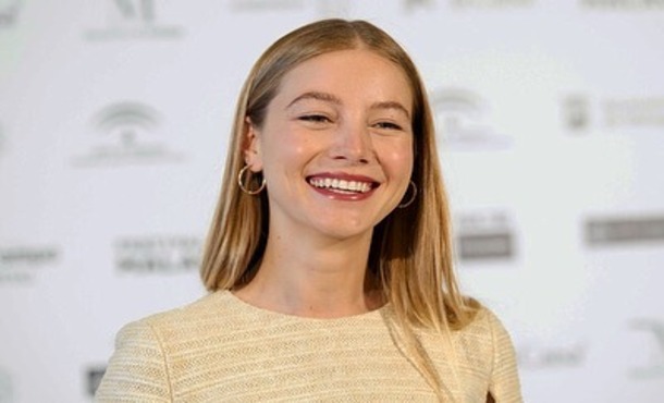 Charlotte Vega Wiki, Bio, Image, Family, Movies, Career and Relationship