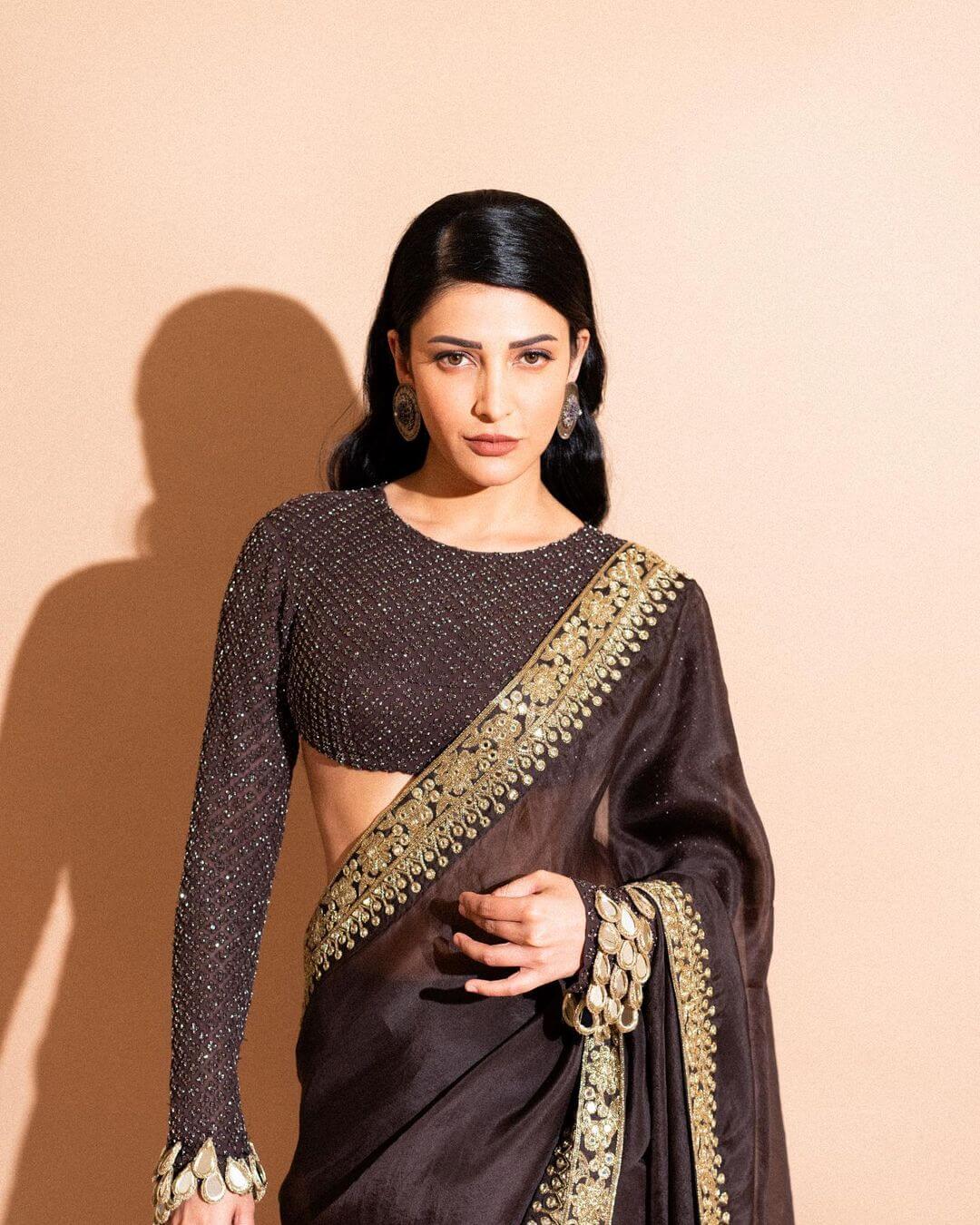 Shruti Haasan Image, Shruti Haasan Birth, Shruti Haasan Education, Shruti Haasan Career, Shruti Haasan Movies, Shruti Haasan Net Worth, Shruti Haasan Relationship, Facts About Shruti Haasan