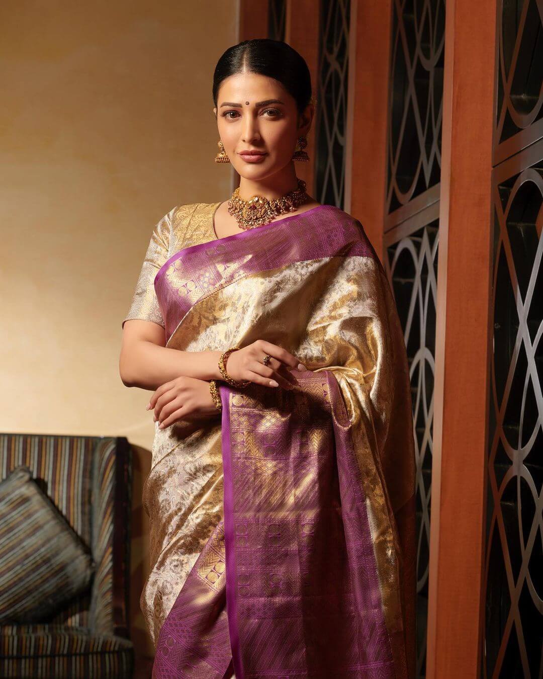 Shruti Haasan Photo, Shruti Haasan Birth, Shruti Haasan Education, Shruti Haasan Career, Shruti Haasan Movies, Shruti Haasan Net Worth, Shruti Haasan Relationship, Facts About Shruti Haasan