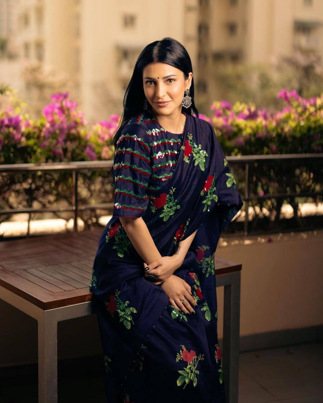 Shruti Haasan Photoshoot, Shruti Haasan Birth, Shruti Haasan Education, Shruti Haasan Career, Shruti Haasan Movies, Shruti Haasan Net Worth, Shruti Haasan Relationship, Facts About Shruti Haasan